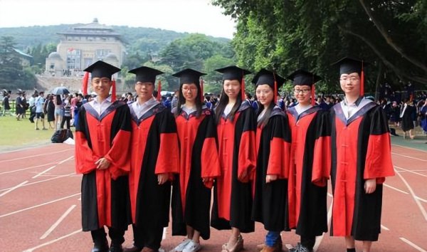 全国现有博士毕业总共多少人