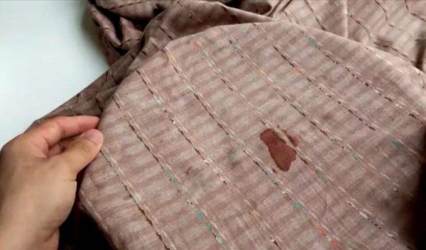 衣服上血渍去除小窍门