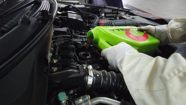 汽车节气门多久清洗一次