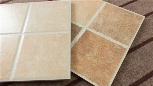 地面非常潮湿有什么方法解决