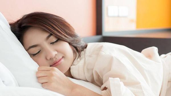 女生为什么要穿内衣