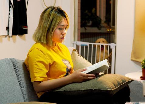 李雪琴学历是真的吗