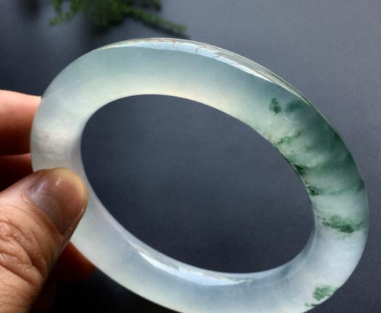 圆条和正圈手镯哪种更好