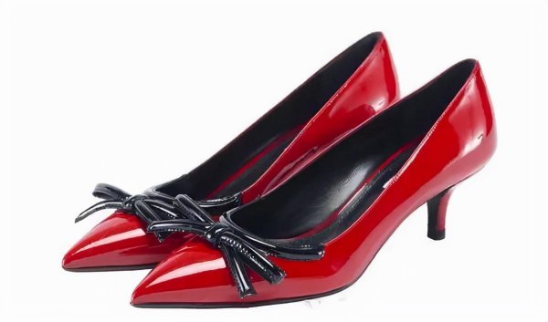 普拉达是哪个国家的品牌