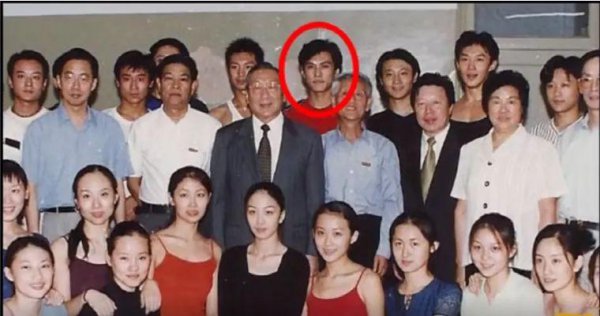 靳东是山东哪里人