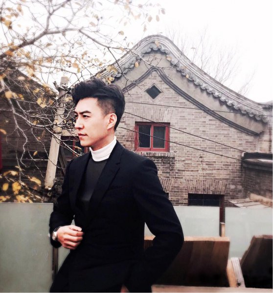 靳东是山东哪里人