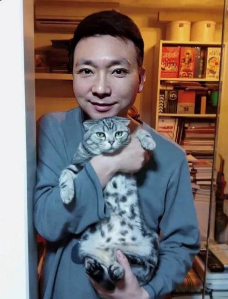 央视主持人康辉个人资料简介