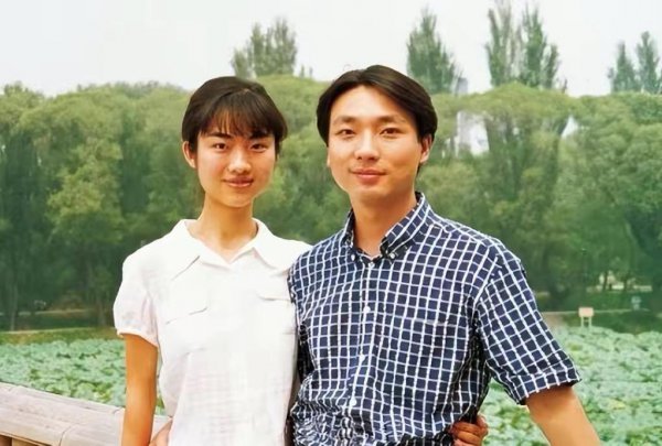 央视主持人康辉个人资料简介