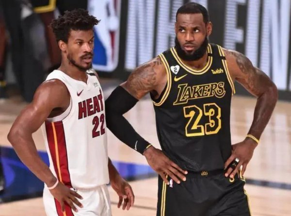 詹姆斯总冠军有几个