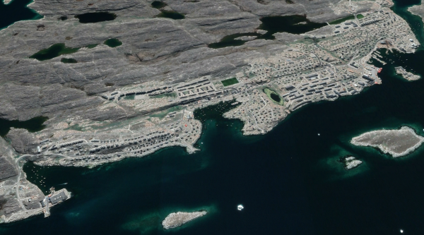 格陵兰岛有人居住吗