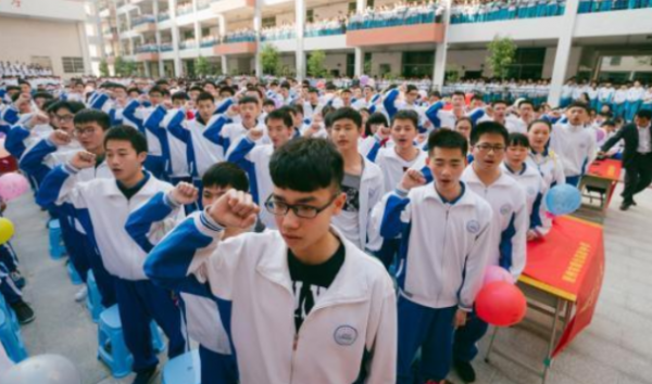 我国义务教育几年