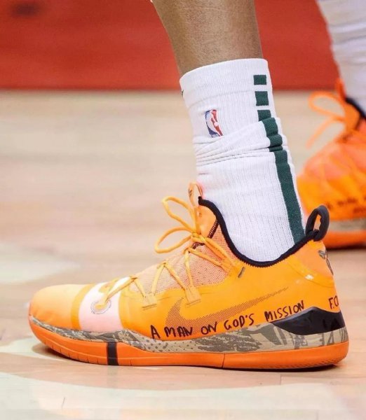 高中男生整天穿高帮篮球鞋好不好