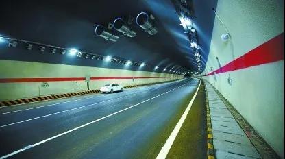 中国最长的高速公路