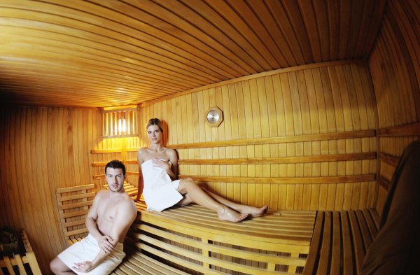 蒸完桑拿可以洗澡吗