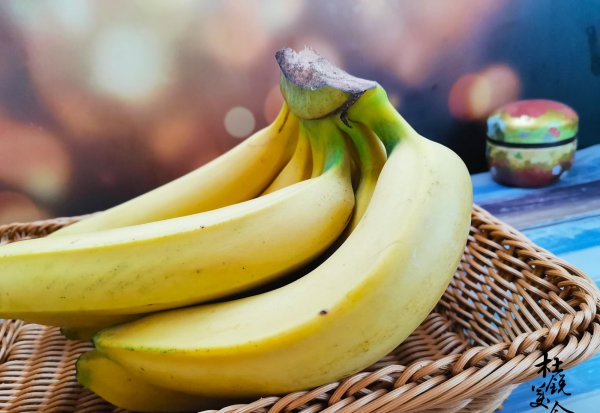 10种绝对不能放冰箱的食物