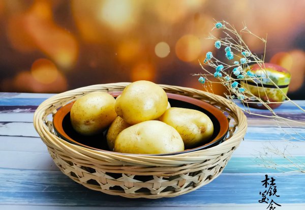 10种绝对不能放冰箱的食物