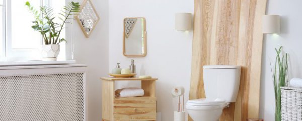 卫生间挂什么物件好