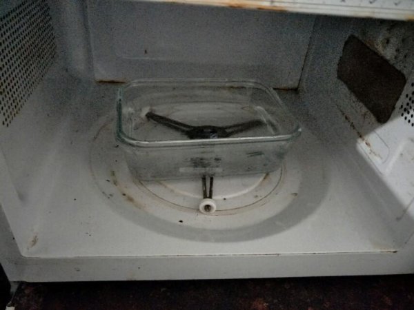 微波炉怎么清洗内部油垢