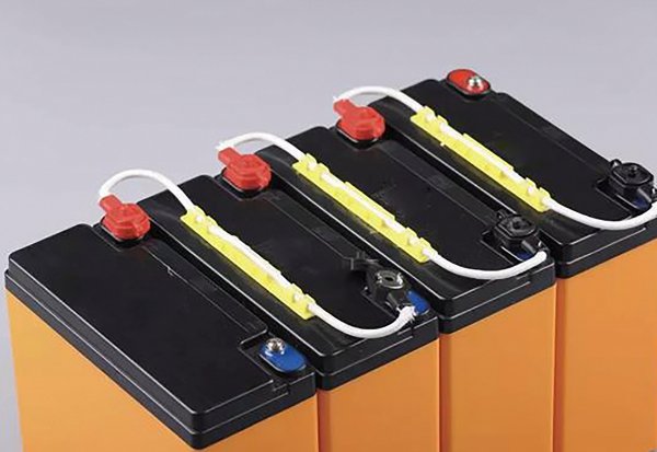 石墨烯电池和铅酸电池哪个好