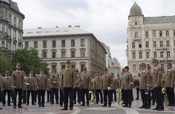 匈牙利人口和面积各多少