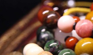 鹤顶红怎么鉴别 鹤顶红手串怎么分真假