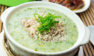 老年人吃流食的好处与坏处 老年人吃流食对身体有哪些好处与坏处