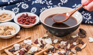 明星吃三七粉的好处与坏处 吃三七粉的利弊