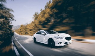 怎么判断车身如何摆正 如何判断车身是否摆正