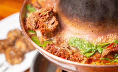 羊蝎子是羊什么部位 羊蝎子这道菜为何如此受欢迎