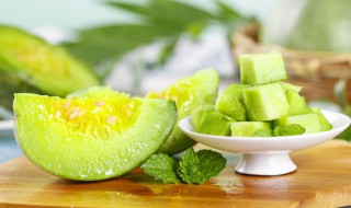 甜瓜什么样的甜怎样挑 如何挑甜瓜