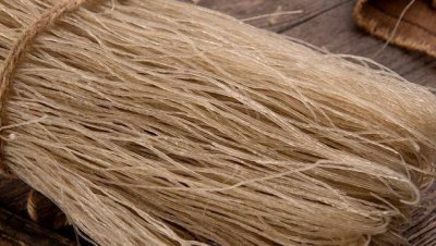 泡粉条用开水还是冷水 泡粉条用温水根根分明不粘锅