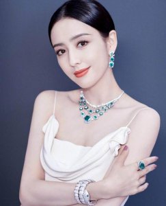 最漂亮的女明星图片 娱乐圈好看的女演员有哪些