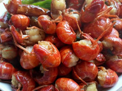 小龙虾入味诀窍很管用 小龙虾如何入味但是肉又保持弹性