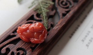 汽车里挂什么物件最好 汽车里挂哪些物件最好