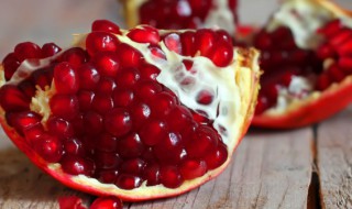 软籽石榴怎么挑选好吃 软籽石榴如何么挑选好吃