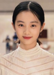 黄多多个人资料简介 黄磊是培养出女儿黄多多这么优秀