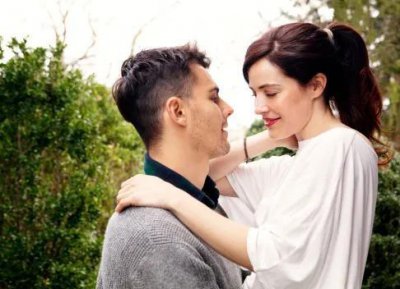 快餐式爱情什么意思 在快餐式爱情中为什么吃亏的是女孩子