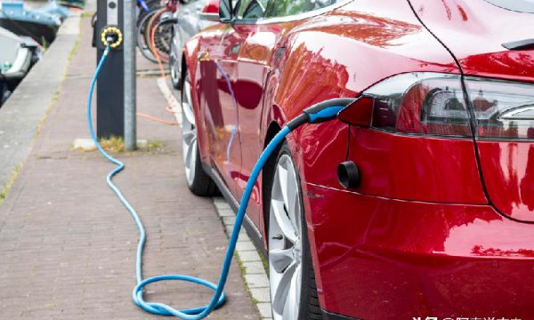 直流充电桩和交流充电桩的区别