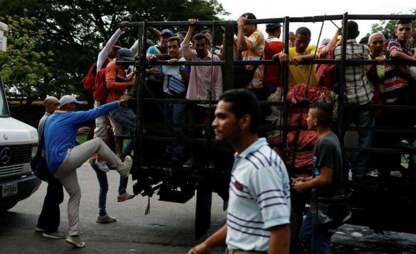 委内瑞拉国土面积和人口多少