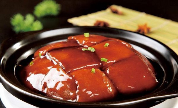 东坡肉与红烧肉的区别