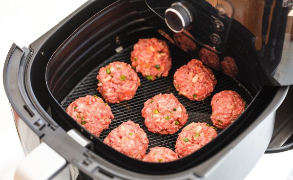 第一次用空气炸锅的注意事项