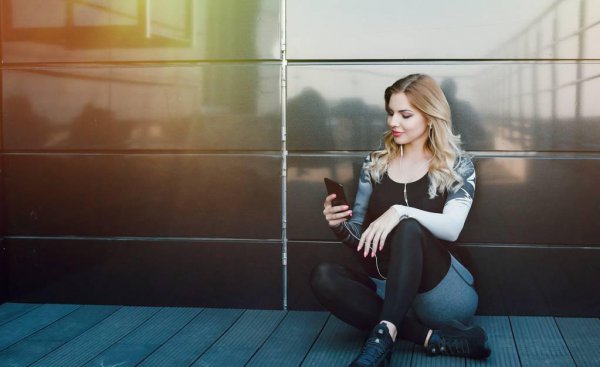 喜欢听歌的女人是什么性格