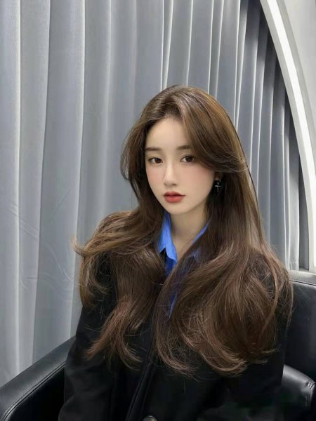 肤色黑适合染什么颜色头发好看