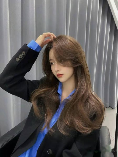 肤色黑适合染什么颜色头发好看