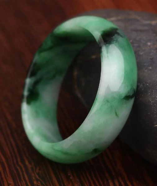 翡翠有几种颜色