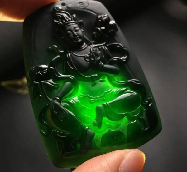 翡翠有几种颜色