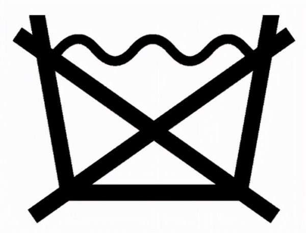 口红蹭到白衣服上用什么可以洗掉