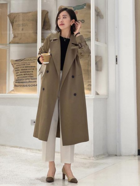 女士西裤怎么搭配鞋子好看