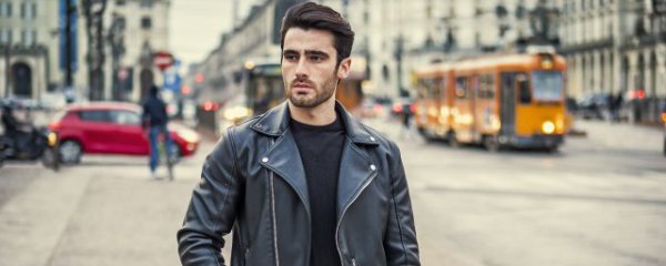 夹克上的油污怎么清洗