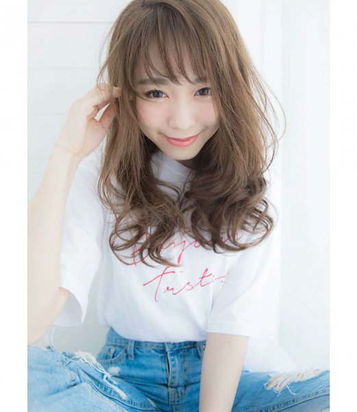 长脸型适合什么样的发型图片